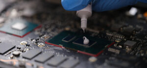 Do CPUs Come With Thermal Paste? Is The Paste Pre-Applied? - Techdim